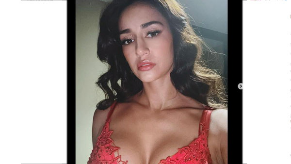 Bollywood glamorous actress disha patani latest look viral