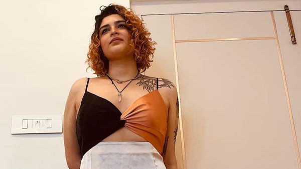 Khushbu Sundar daughter Avantika sundar ulta glamorous photos viral