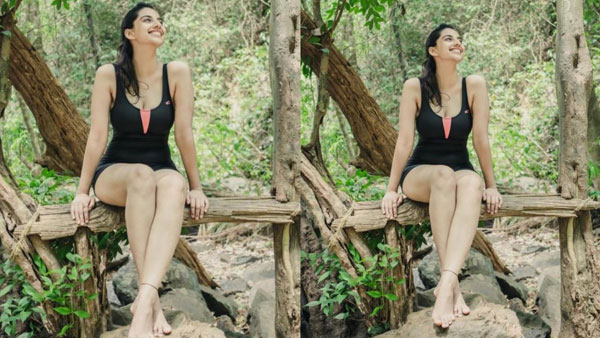 Actress Meenakshi Chaudhary Latest Stunning Photos Gone Viral Actress Meenakshi Chaudhary Latest Stunning Photos Gone Viral