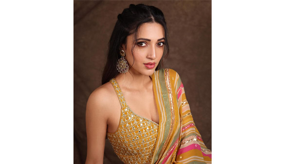 Neha Shetty Looks Gorgeous Photos Viral In Internet