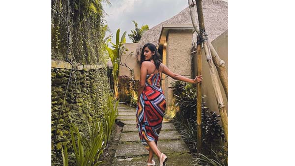 Niharika Konidela Sizzling Look In Bikini At Waterfall Latest Video Goes Viral