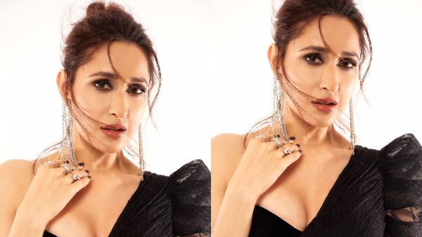 Akhanda Actress Pragya Jaiswal Latest Sizzling Photos