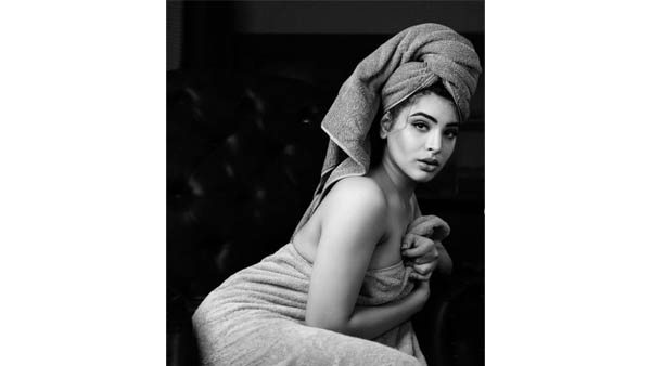 Jabardasth Priyanka Singh Looks Stunning in Latest Photos