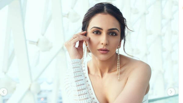 Rakul Preet Singh Hot Dance Performance In At IIFA 2023 Awards