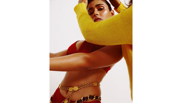 Arjun Reddy Shalini Pandey Sizzling Hot Looks In Latest Red Colour Dress 