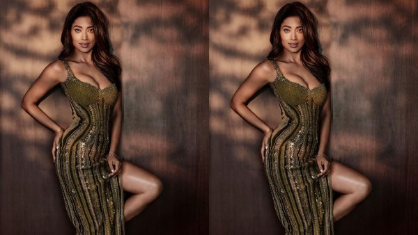 Shriya Saran Latest Stunning Photos Viral In Internet