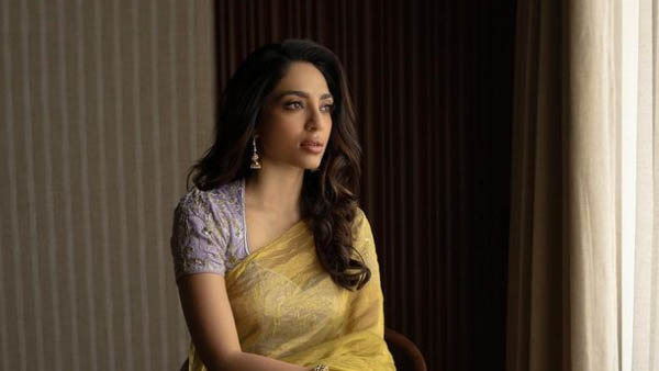 Beautiful actress Sobhita Dhulipala latest beautiful photos viral Beautiful actress Sobhita Dhulipala latest beautiful photos viral