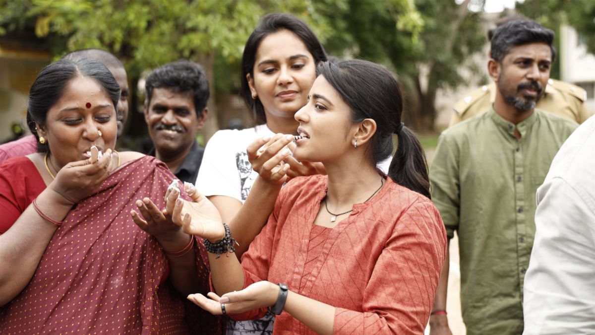 Soppana Sundari Review