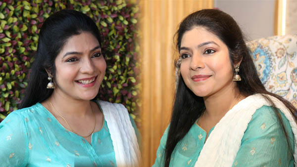 Actress Vasuki about Anand Sais Yadadri temple construction and design