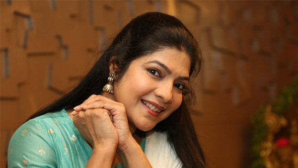 Toli Prema fame Vasuki about rejection of Pawan Kalyan, ram Charan movies