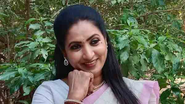 Actress Amani comments on Pawan Kalyan political entry and Varahi Vijya Yatra