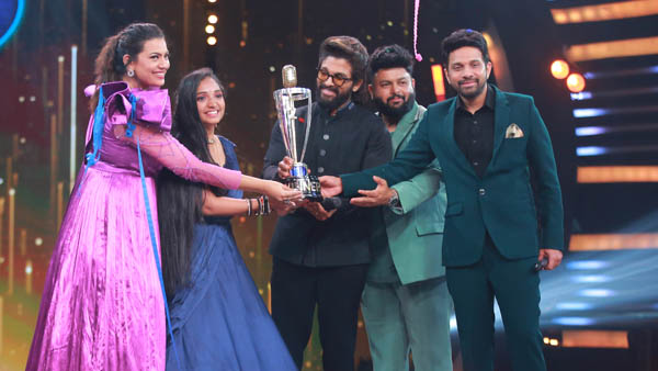 Allu Arjun appreciates Telugu Indian Idol 2 winner Soujanya Bhagavathula, Jayaram, Lasya Priya Allu Arjun appreciates Telugu Indian Idol 2 winner Soujanya Bhagavathula, Jayaram, Lasya Priya