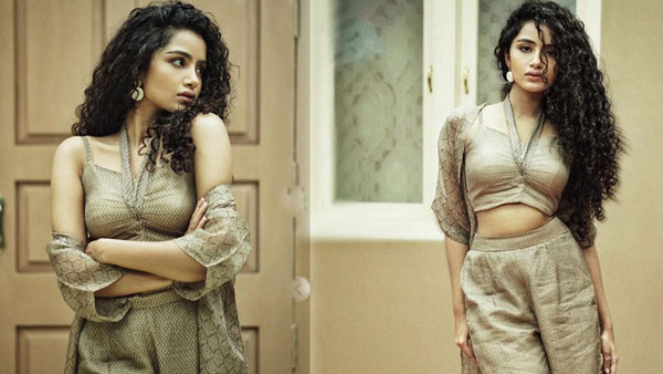 Anupama Parameswaran new stunning beautiful pics viral