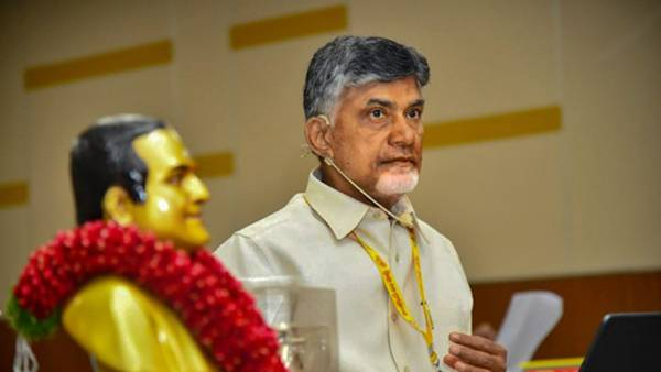 Chandrababu Naidu demands AP Govt to justice for NTR Fan shyam Family Chandrababu Naidu demands AP Govt to justice for NTR Fan shyam Family