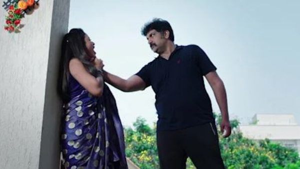 Intinti Gruhalakshmi: 