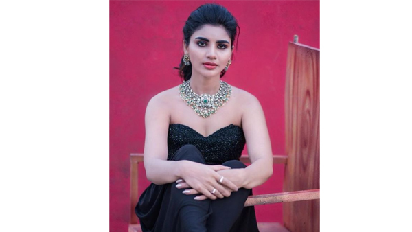 Jabardasth Varsha Latest Fabulous Photoshoot Viral