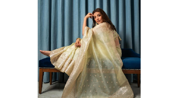 Kajal Aggarwal Looks Stunning in Latest Saree Photos