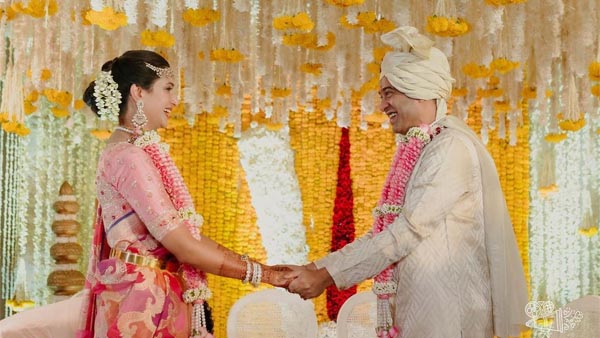 Bollywood Producer Madhu Mantena tied knot with Ira Trivedi on June 11th in Mumbai. Allu Arjun attends reception Bollywood Producer Madhu Mantena tied knot with Ira Trivedi on June 11th in Mumbai. Allu Arjun attends reception