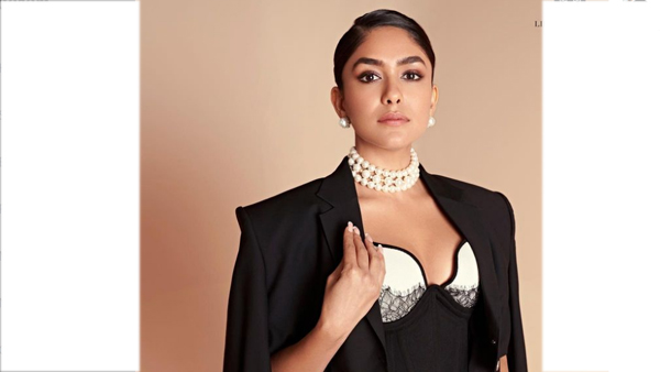 Mrunal Thakur Sizzling Look In Latest Blue Transparent Dress Photos Goes Viral