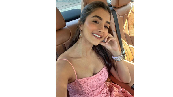 Pooja Hegde Ravishing Look In Latest Pink Colour Sleeveless Dress Selfie In Car