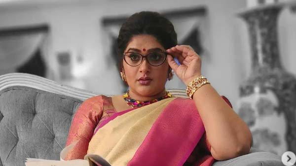 Telugu beautiful Charecter artist priya new glamorous pics viral Telugu beautiful Charecter artist priya new glamorous pics viral