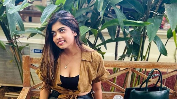 Television Actress Rithu Chowdary Latest Video Viral