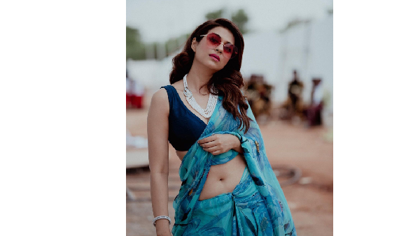 Tollywood Heroine Shraddha Das Latest Saree Photos Viral