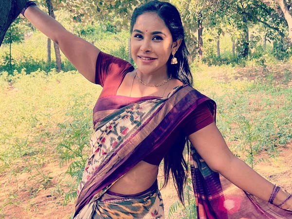 Actress Sri Reddy Latest Sizzling Photo Viral In Internet