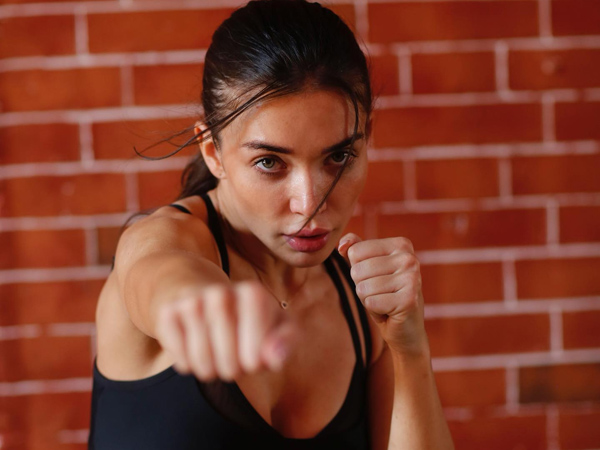 Heroine Amy Jackson Shares Stunning Picture in Instagram