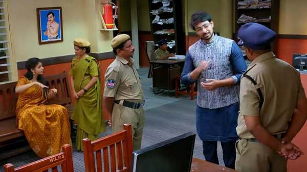 Raj saves kavya and Kalyan from police station in July 12th 2023 Episode number 146 in Brahmamudi Telugu Serial Raj saves kavya and Kalyan from police station in July 12th 2023 Episode number 146 in Brahmamudi Telugu Serial