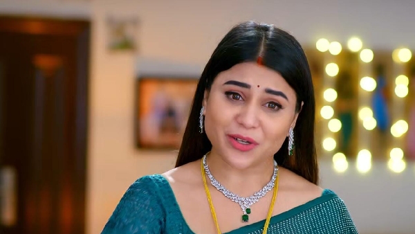 Rudrani misleads Swapna against Kavya in July 11th 2023 Episode number 145 in Brahmamudi Telugu Serial Rudrani misleads Swapna against Kavya in July 11th 2023 Episode number 145 in Brahmamudi Telugu Serial