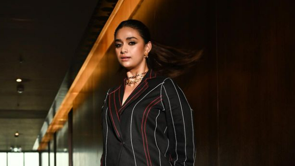 Keerthy Suresh Stylish Glamour Looks In Latest Gold Sleeveless Top In Maamannan Promotions