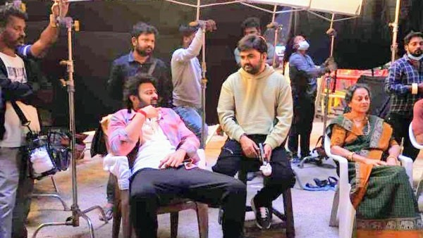 Prabhas and Maruthi Movie Release Postponed to 2024 End Prabhas and Maruthi Movie Release Postponed to 2024 End