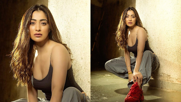 Raai Laxmi Stunning Look In Latest Black Colour Sports Dress Raai Laxmi Stunning Look In Latest Black Colour Sports Dress