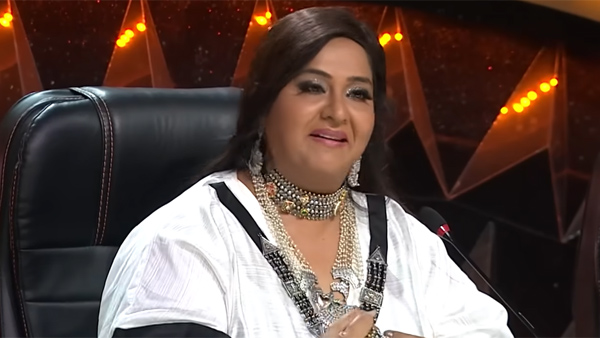 Actress Radha Comments On Shiva Kumar Priyanka Jain Dance In Neethone Dance Show