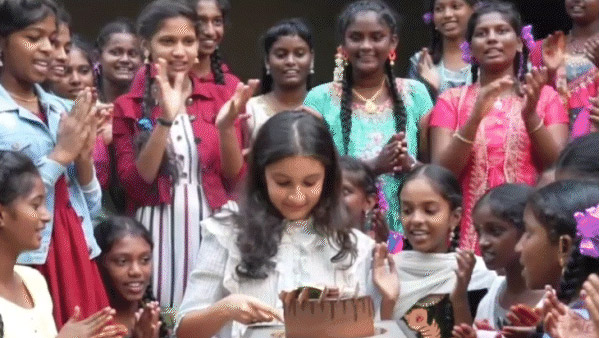 Super star Mahesh Babu Daughter Sitara Birthday Special Story