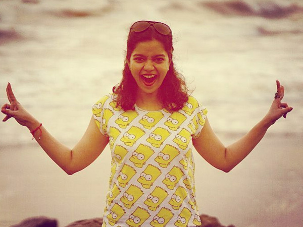 Actress Colours Swathi Video With Burka After Divorce Rumours