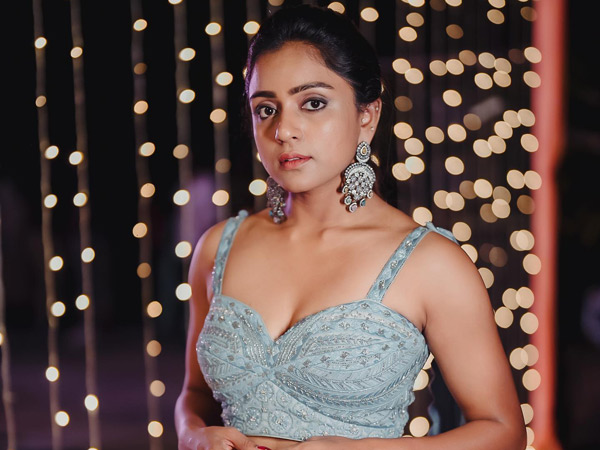 Telugu Actress Vithika Sheru Latest Stunning Photo Gone Viral