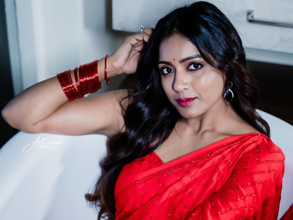 Telugu Actress Vithika Sheru Latest Stunning Photo Gone Viral