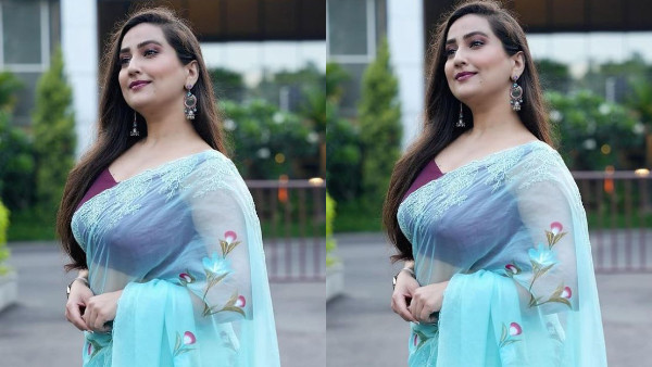 Anchor Manjusha Stylish Photoshoot Viral In Social Media