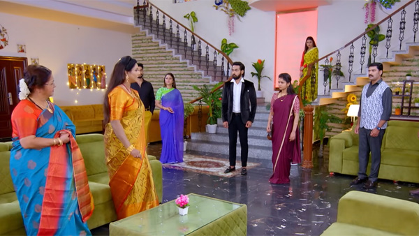 Kavya out in duggirala Family in August 12th 2023 Episode number 173 in Brahmamudi Telugu Serial 