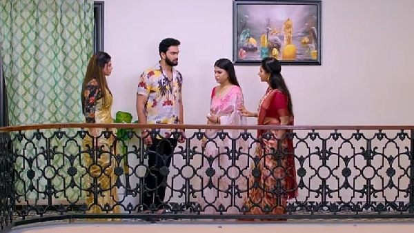 Swapna Escapes From deep Trouble with Kavya Help in August 3rd 2023 Episode number 163 in Brahmamudi Telugu Serial Swapna Escapes From deep Trouble with Kavya Help in August 3rd 2023 Episode number 163 in Brahmamudi Telugu Serial