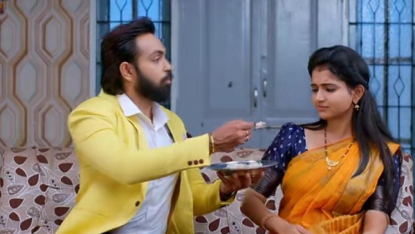 Kavya retrieve bussiness contract with raj help in August 17th 2023 Episode number 177 in Brahmamudi Telugu Serial Kavya retrieve bussiness contract with raj help in August 17th 2023 Episode number 177 in Brahmamudi Telugu Serial