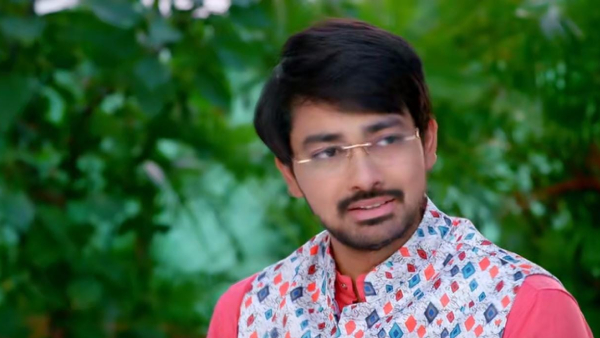 Kavya retrieve bussiness contract with raj help in August 17th 2023 Episode number 177 in Brahmamudi Telugu Serial Kavya retrieve bussiness contract with raj help in August 17th 2023 Episode number 177 in Brahmamudi Telugu Serial