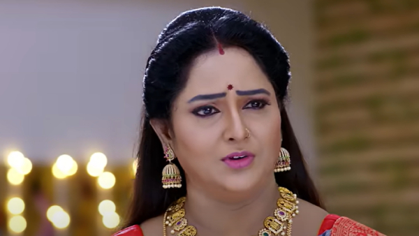 Aparna Shocking Decision about Kavya in August 25th 2023 Episode number 184 in Brahmamudi Telugu Serial 