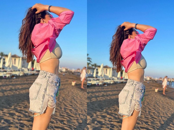 Actress Hansika Motwani Latest Beach Photos Viral