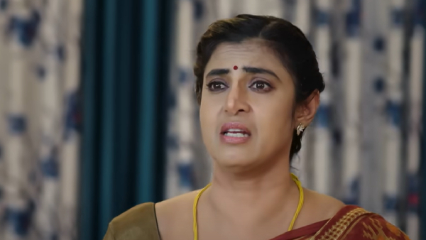 Intinti Gruhalakshmi: 
