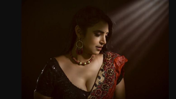  Intinti Gruhalakshmi 