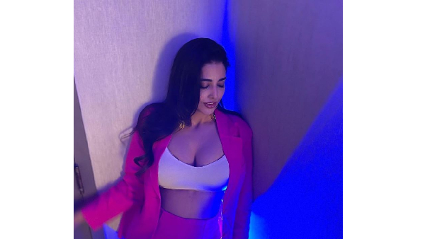 Zombie Reddy Fame Daksha Nagarkar Nice Looking Photos Viral