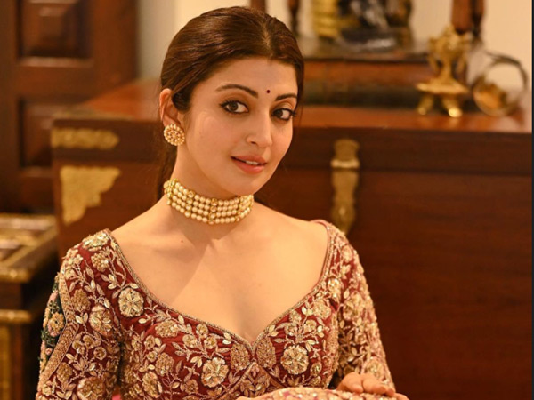  Atharintiki Daaredi Heroine Pranitha Subhash Latest Pics Viral